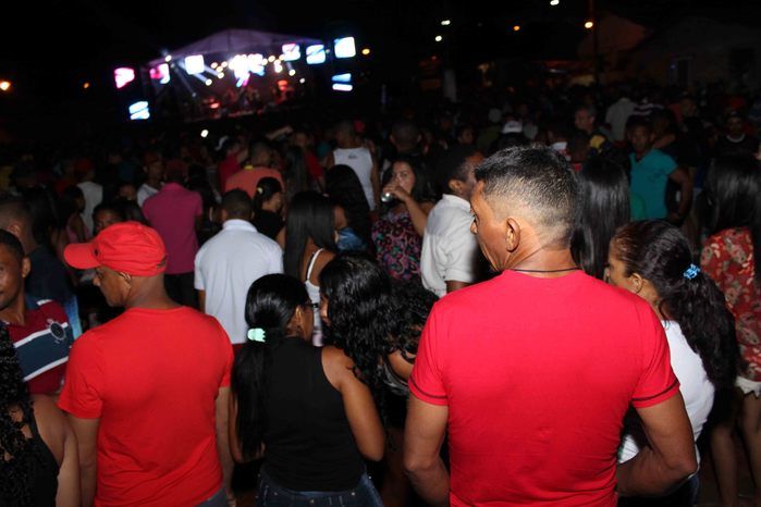 Banda Muleke Doido encerra programação de Aniversário de 53 anos de Francinópolis - Imagem 53