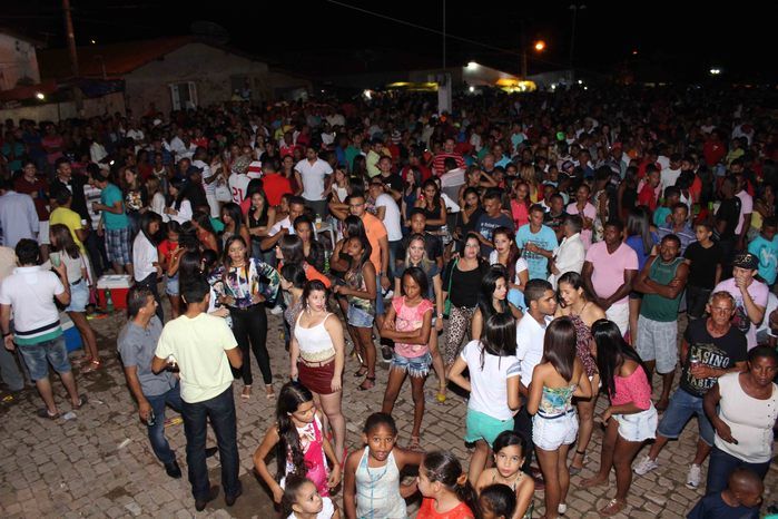 Banda Muleke Doido encerra programação de Aniversário de 53 anos de Francinópolis - Imagem 14