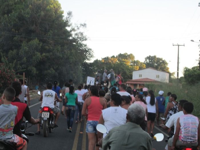 Levantamento do Mastro e Procissão abrem os festejos de Santo Antônio em Pitombeira - Imagem 8