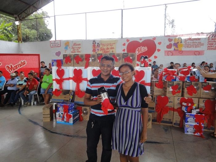 Multidão comparece à festa de homenagens às mães em N. S. dos Remédios - Imagem 61