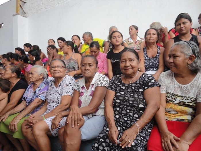 Multidão comparece à festa de homenagens às mães em N. S. dos Remédios - Imagem 16