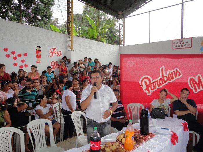 Multidão comparece à festa de homenagens às mães em N. S. dos Remédios - Imagem 32