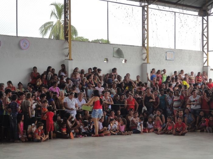 Multidão comparece à festa de homenagens às mães em N. S. dos Remédios - Imagem 29