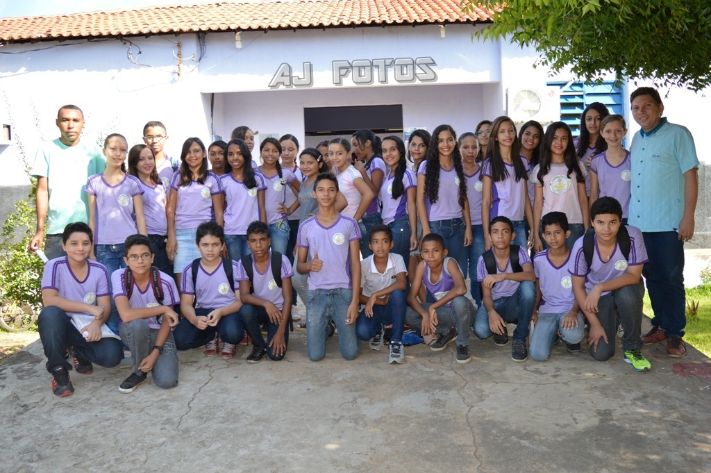 Alunos da Escola Estadual Paulo Ferraz comemoram conquistas nas Olimpíadas Internacional de Matemática