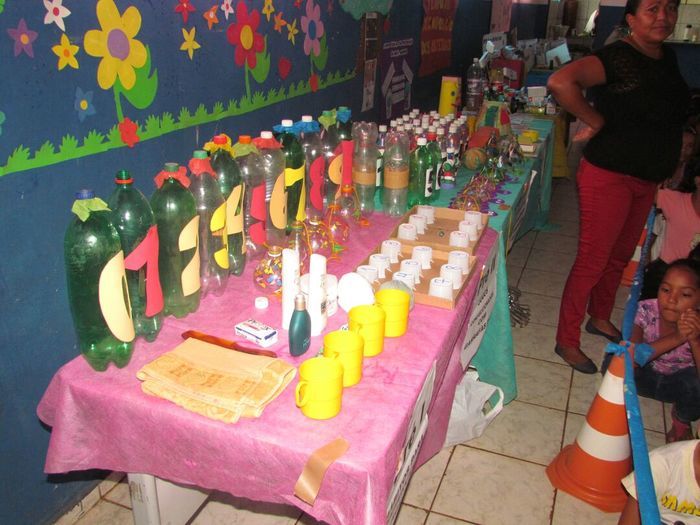 Escola municipal apresenta “Projeto meio ambiente e reciclagem” - Imagem 37