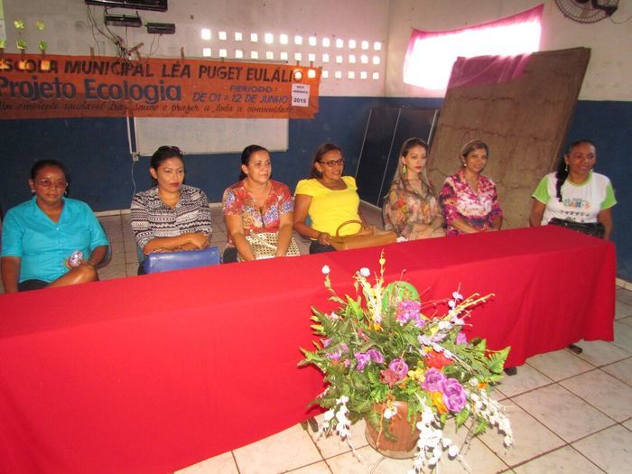 Escola municipal apresenta “Projeto meio ambiente e reciclagem” - Imagem 27