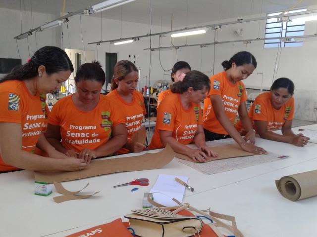 Supervisora Layla Maia visita Centro de Produção de Barras - Imagem 2