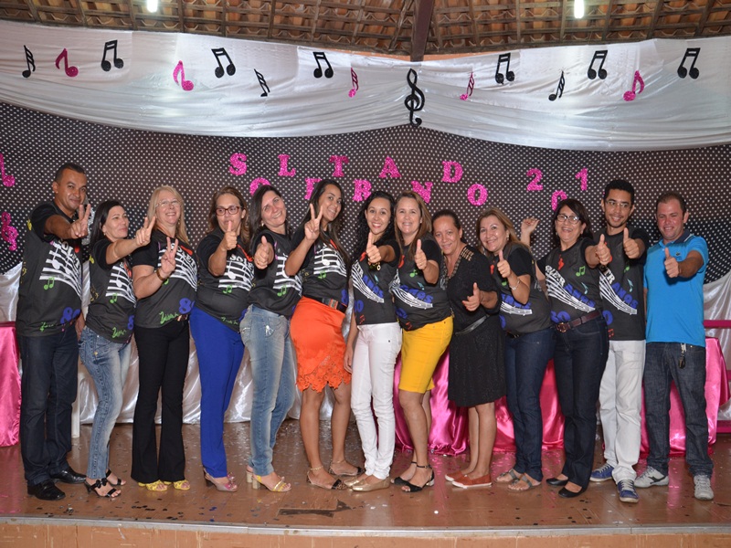 Soletra Música dos Anos 80 Lotou o Auditório Cida Beija