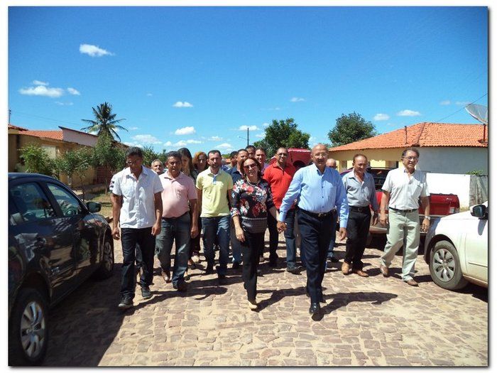 Dr. Moura inaugura 13 obras por ocasião do aniversário da Cidade - Imagem 78