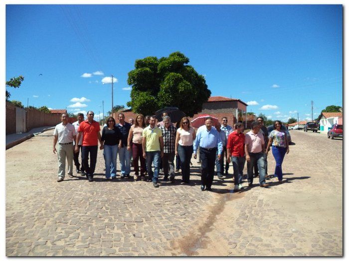 Dr. Moura inaugura 13 obras por ocasião do aniversário da Cidade - Imagem 81