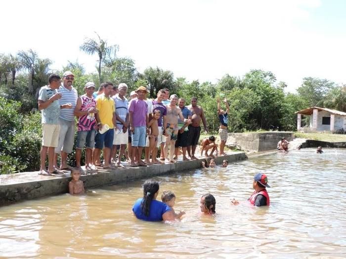 Após recuperação de Barragem moradores ofereceram uma farta recepção ao Prefeito Edílson Capote - Imagem 11