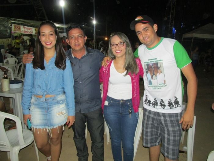 Cizinho e Forró Bandido encerra a última noite de Festejos em Pitombeira - Imagem 21