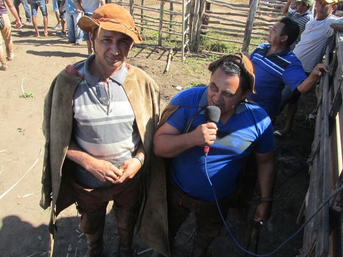 Família tuna Brito Realiza a 3º Pega de Boi na Mata em Tamboril - Imagem 18