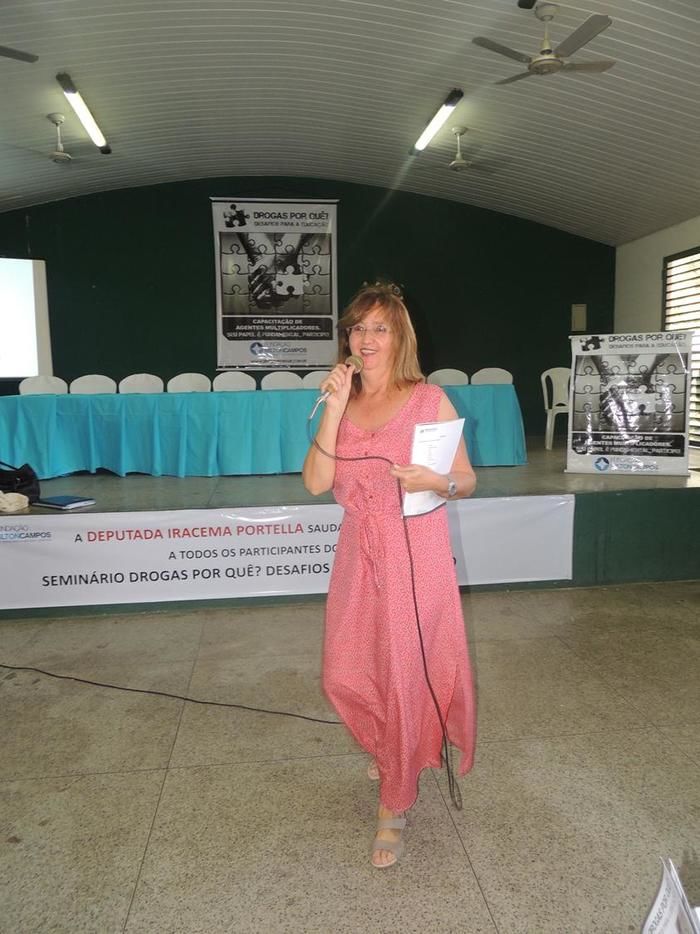 Prefeitura de Água Branca realiza seminário de combate às drogas - Imagem 13