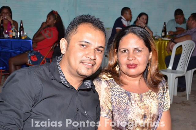 Sábado Romântico Reuniu Casais Apaixonados  - Imagem 8