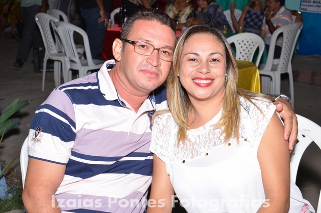 Sábado Romântico Reuniu Casais Apaixonados  - Imagem 11