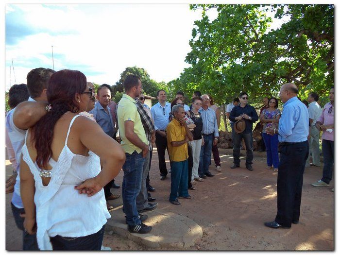 Dr. Moura presenteia população com obra nos 61 anos de Inhuma - Imagem 98