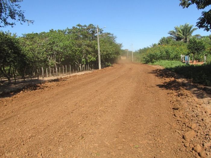 Prefeito Walter Alencar acompanha a recuperação da estrada de Mangabeira Zona rual de Agricolândia - Imagem 4