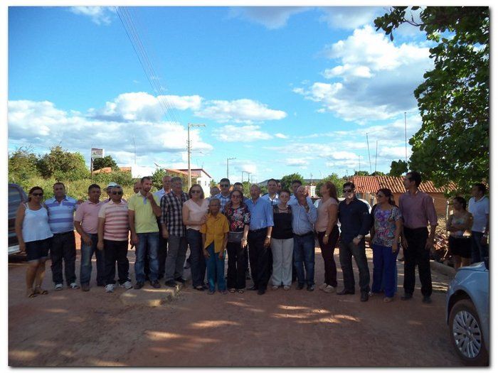 Dr. Moura presenteia população com obra nos 61 anos de Inhuma - Imagem 97