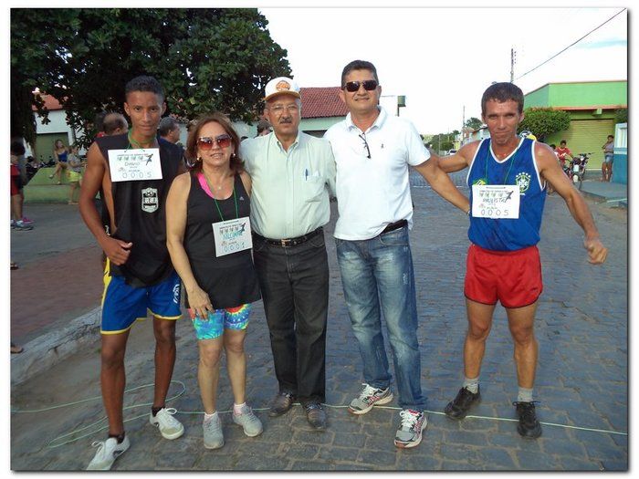 Dr. Moura presenteia população com obra nos 61 anos de Inhuma - Imagem 5