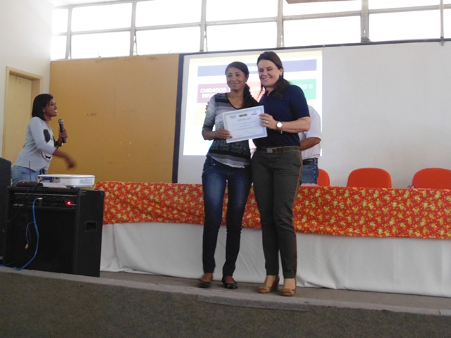 Mais 100 pessoas recebem certificados de cursos oferecidos pela Prefeitura de União - Imagem 3