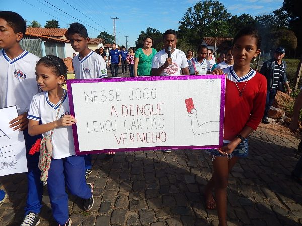 Caminhada contra Dengue e Chicungunya em Lagoinha - Imagem 19
