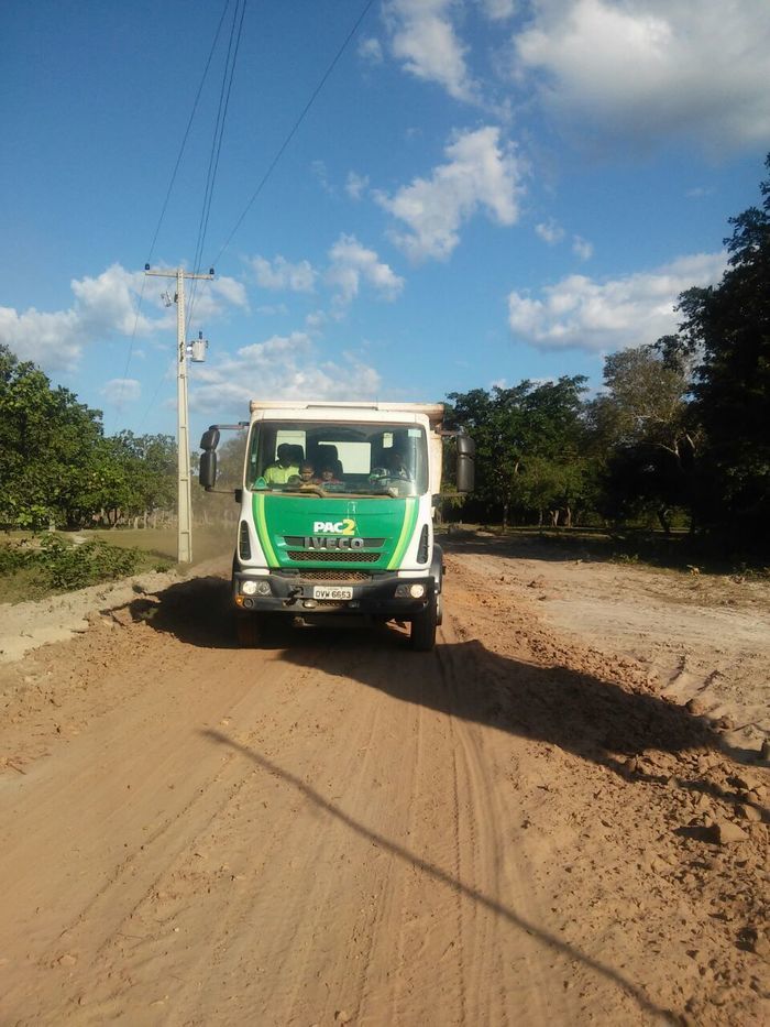 Prefeito Zé Resende começa estrada da comunidade Buriti de Dentro - Imagem 5