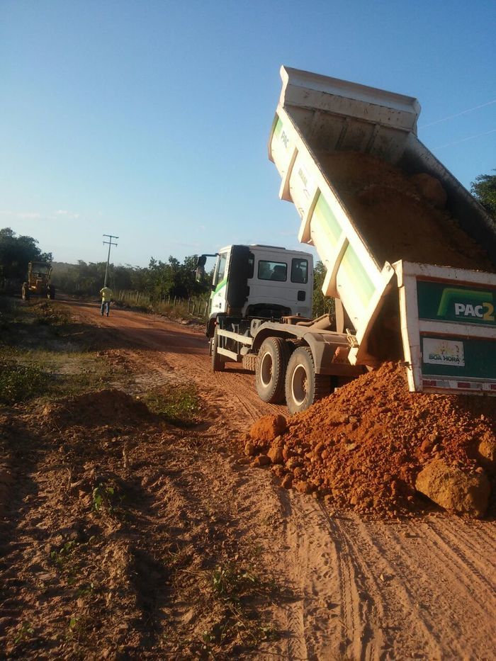 Prefeito Zé Resende começa estrada da comunidade Buriti de Dentro - Imagem 9
