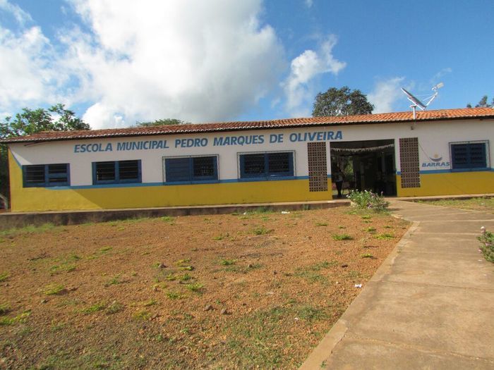 Prefeitura continua com a entrega de fardamento escolar no interior do município - Imagem 10