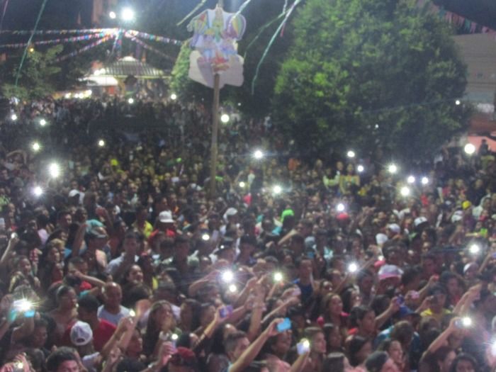 Mara Pavanelly agita o Aniversário de 78 anos de São Pedro do Piaui - Imagem 19