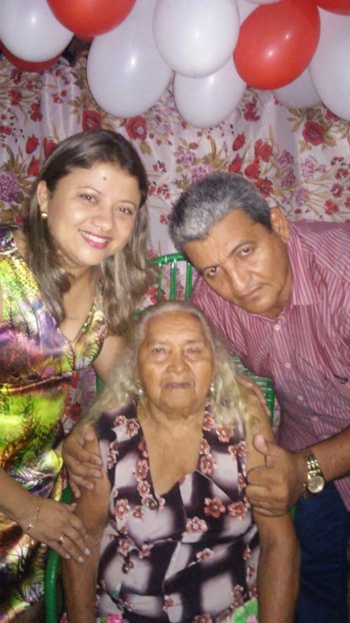 Prefeito Zé Resende prestigia festa de aniversário na zona rural de Boa Hora - Imagem 1