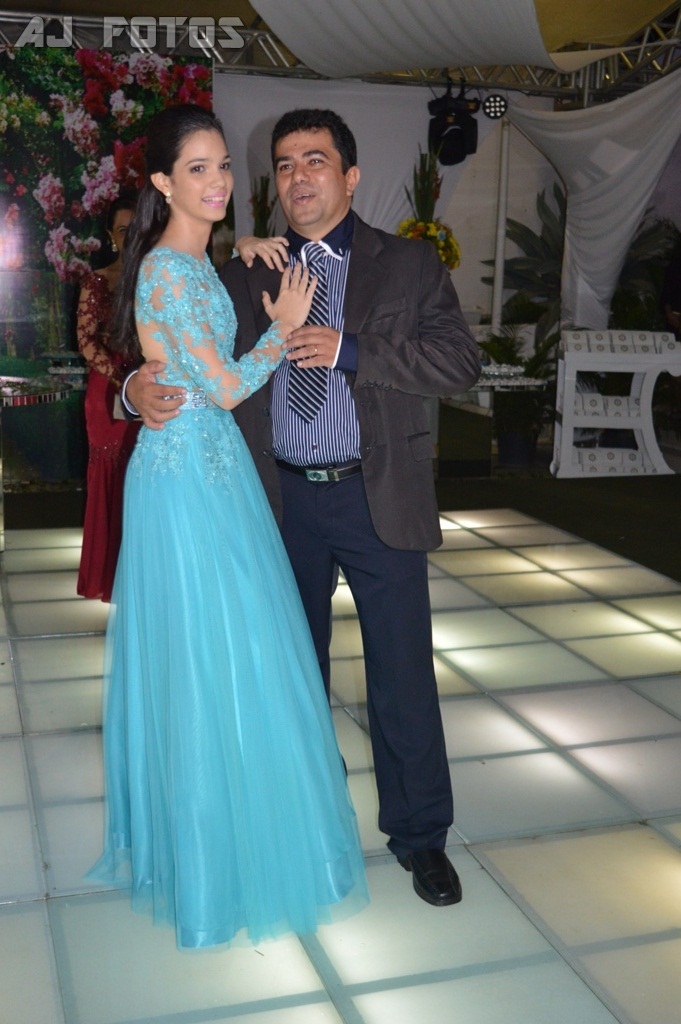 Festa impecável dos 15 anos de Ana Gabriela Leal - Imagem 47
