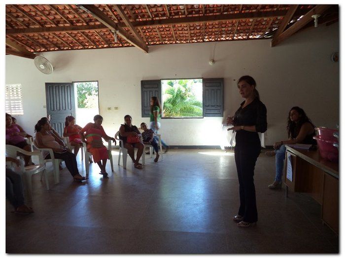 CRAS realiza palestra de esclarecimento do Programa Bolsa-família-PBF, para o Grupo de Apoio  e Orientação a Gestante. - Imagem 5