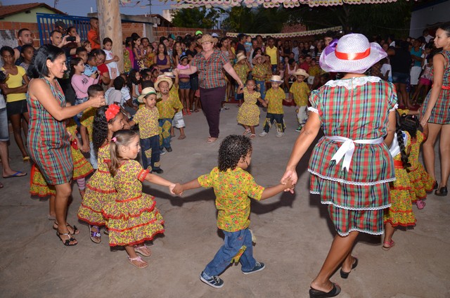 Pre-Escola Mãe Celé Celebra Bodas de Prata - Imagem 43