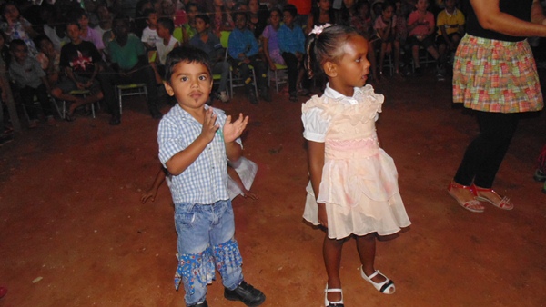 Escolinha Tia Loura realizou Arraia com crianças  - Imagem 1