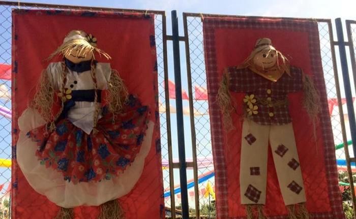 Resumo do 1º dia do XIX festival junino da cidade de N. S. dos Remédios - Imagem 1