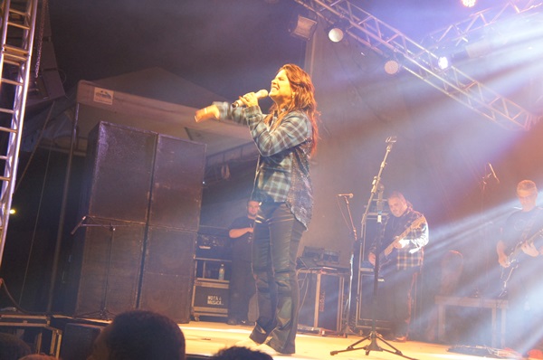 Um show que marco o extremo sul do Piauí  - Imagem 89