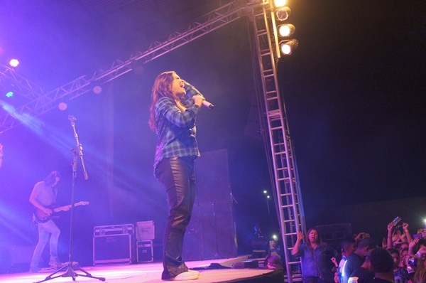 Um show que marco o extremo sul do Piauí  - Imagem 104