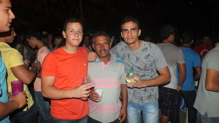 Tá bombando o 29º Festejos Juninos do bairro Codó em Dom Expedito Lopes - Imagem 44