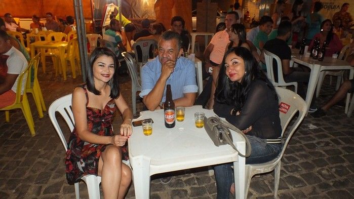 Tá bombando o 29º Festejos Juninos do bairro Codó em Dom Expedito Lopes - Imagem 13