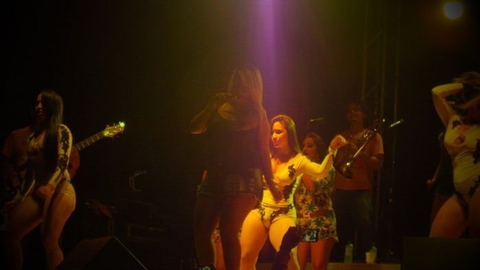 Tá bombando o 29º Festejos Juninos do bairro Codó em Dom Expedito Lopes - Imagem 78