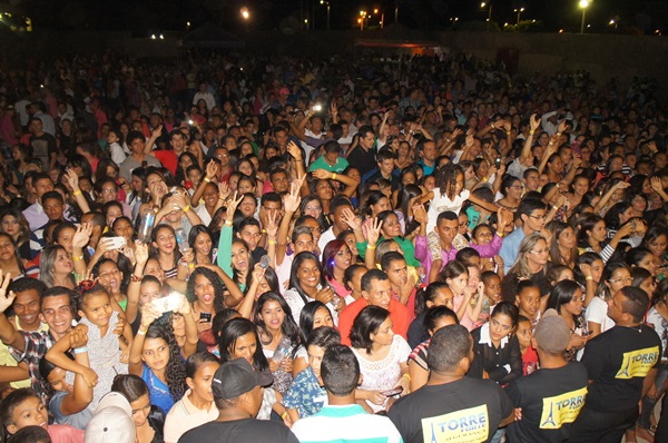 Um show que marco o extremo sul do Piauí  - Imagem 27