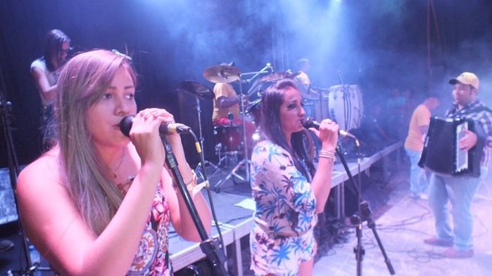 Tá bombando o 29º Festejos Juninos do bairro Codó em Dom Expedito Lopes - Imagem 52