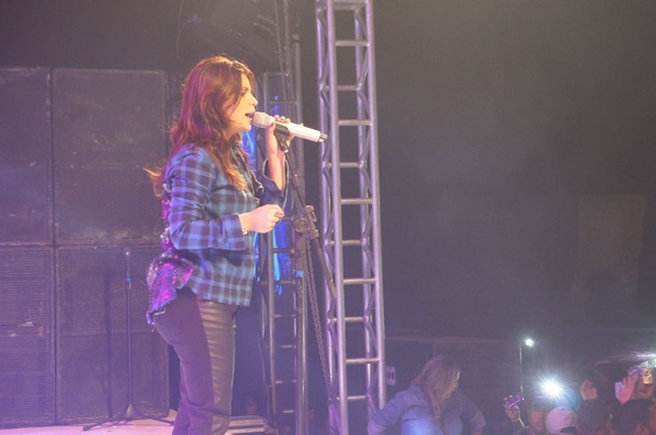 Um show que marco o extremo sul do Piauí  - Imagem 74