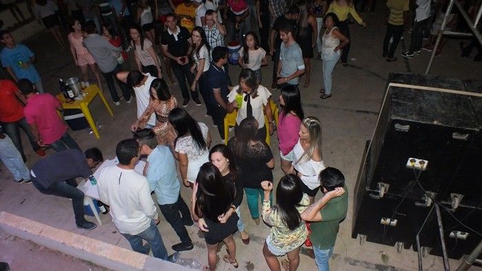 Tá bombando o 29º Festejos Juninos do bairro Codó em Dom Expedito Lopes - Imagem 36