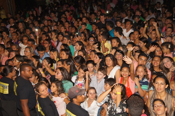 Um show que marco o extremo sul do Piauí  - Imagem 26