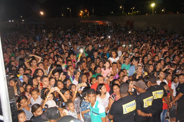 Um show que marco o extremo sul do Piauí  - Imagem 29