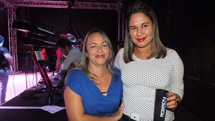 Centenas de pessoas prestigiaram   o  segundo dia dos  festejos do bairro Codó em Dom Expedito Lopes - Imagem 76