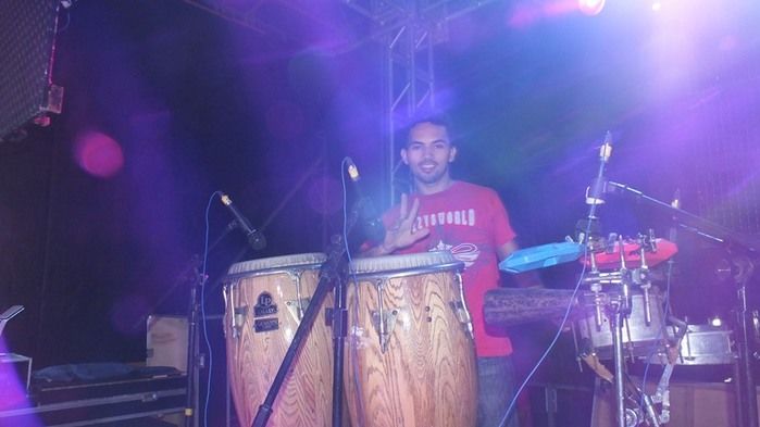 Centenas de pessoas prestigiaram   o  segundo dia dos  festejos do bairro Codó em Dom Expedito Lopes - Imagem 95