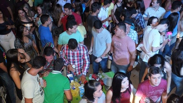 Centenas de pessoas prestigiaram   o  segundo dia dos  festejos do bairro Codó em Dom Expedito Lopes - Imagem 108